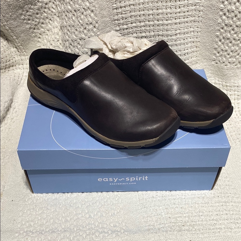 Easy Spirit Brown Mules Comfortable Slip-On Clogs 9W women’s